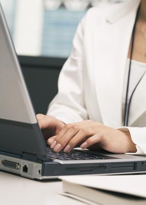 見つけにくい欠陥を検出する画像解析