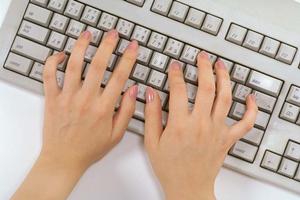 簡単なネットワーク監視を実現するなら